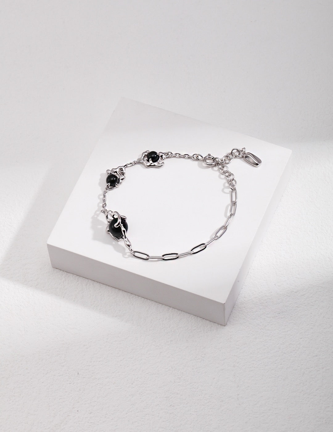 Sterling silver agate bracelet