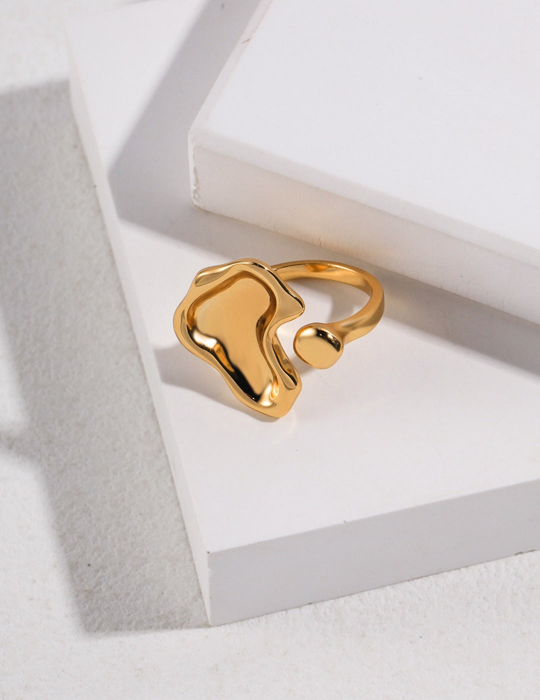 vintage gold ring